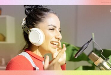 How the "Lo Que Pasa en Casa" Mentality Held Me Back From My Comedic Voice