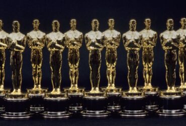 LOS ANGELES - 1990: A view of 11 Oscars statues lined up next to each other in 1990 in Los Angeles, California. (Photo by Santi Visalli/Getty Images)