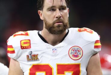 Travis Kelce Shaves His Beard After Super Bowl 2025 - E! Online