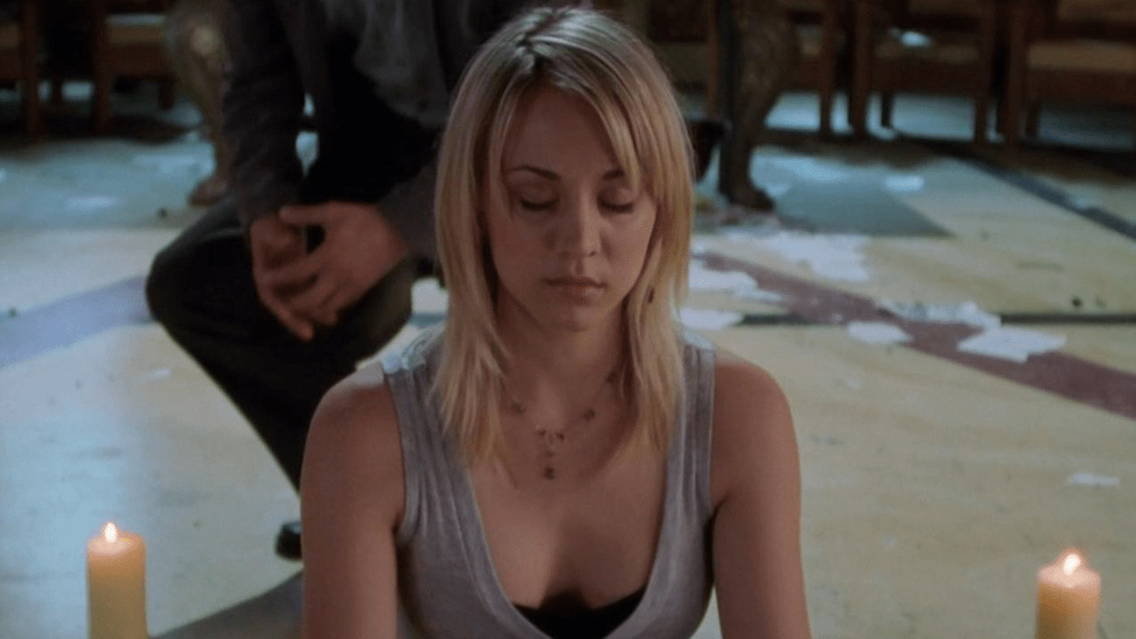 Before The Big Bang Theory, Kaley Cuoco Played A Key Character On Charmed - SlashFilm