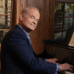 Frasier Season 3 Chances Addressed By Kelsey Grammer After Cancellation - SlashFilm