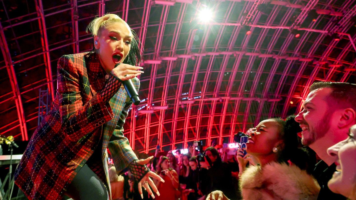 Inside Clarins’ Beauty Icons Celebration at Academy Museum With Performance by Gwen Stefani