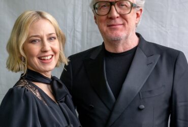 Inside White Lotus Star Carrie Coon and Tracy Letts' "Open-Minded" Marriage - E! Online