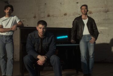 Jonas Brothers Take Fan Experience JonasCon on the Road For Select Show Stops