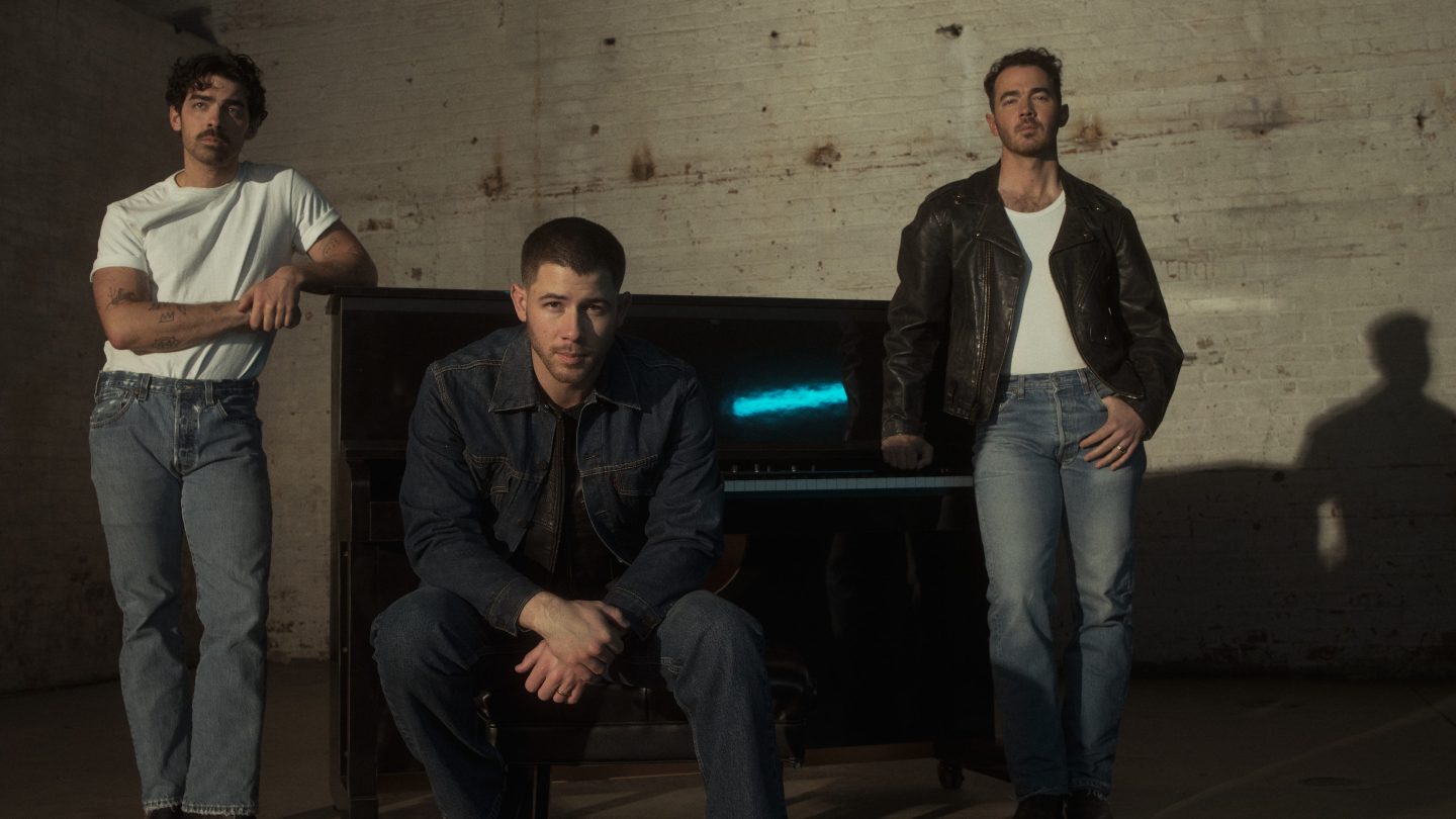 Jonas Brothers Take Fan Experience JonasCon on the Road For Select Show Stops