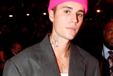 Justin Bieber Bonds With His and Hailey Bieber’s Son Jack in Sweet New Photos - E! Online
