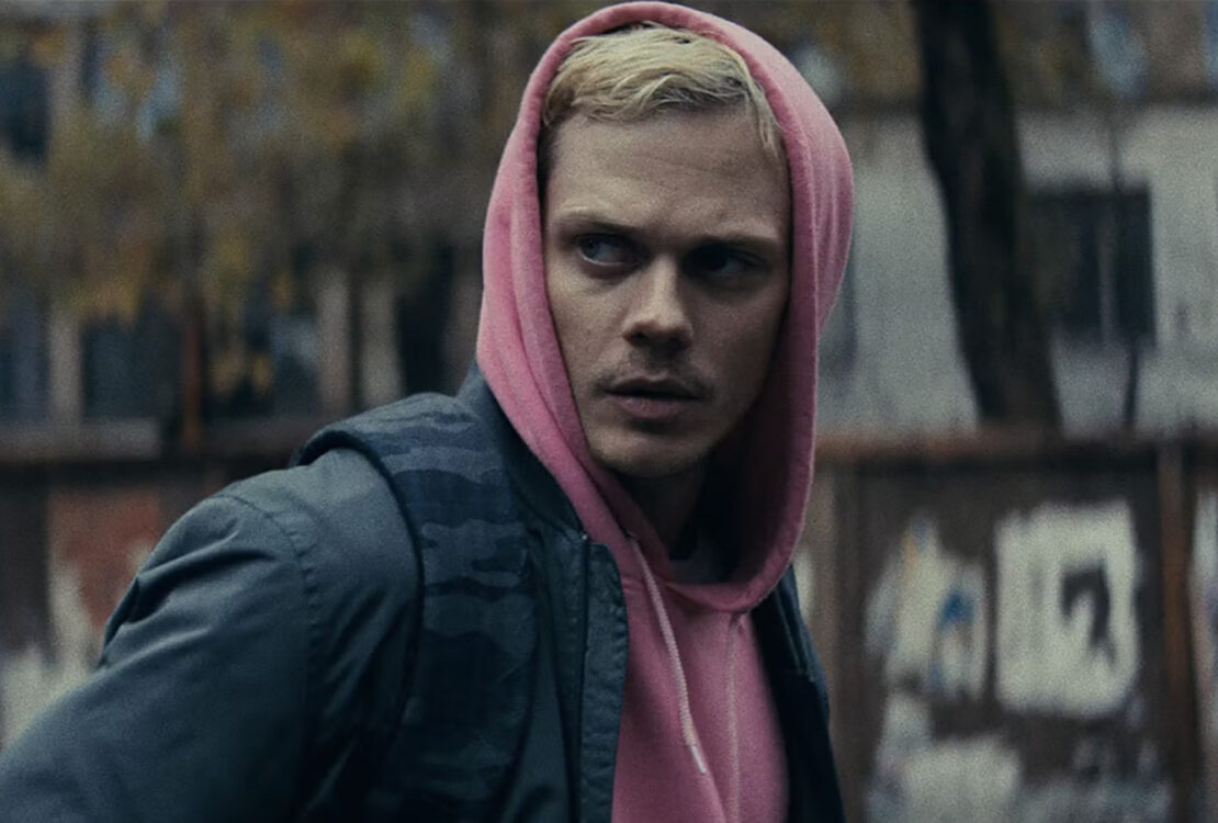 Locked Review: The Bill Skarsgard Trapped In A Car Movie Is Weirdly Relatable Right Now - SlashFilm