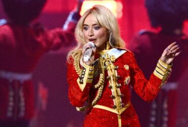 LONDON, ENGLAND - MARCH 01: (EDITORIAL USE ONLY) Sabrina Carpenter performs on stage during The BRIT Awards 2025 at The O2 Arena on March 01, 2025 in London, England. (Photo by Gareth Cattermole/Getty Images)