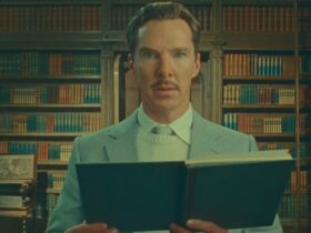 Benedict Cumberbatch and Olivia Colman are Hanging Onto Love in First ‘The Roses’ Images