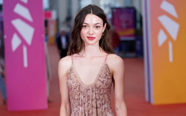 For ‘Bonjour Tristesse’ Star Lily McInerny, the Dreams (Like Working with Chloë Sevigny) Just Keep Coming True