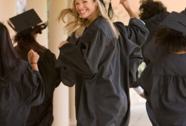 The 23 Best College Graduation Gift Ideas for the Class of 2025